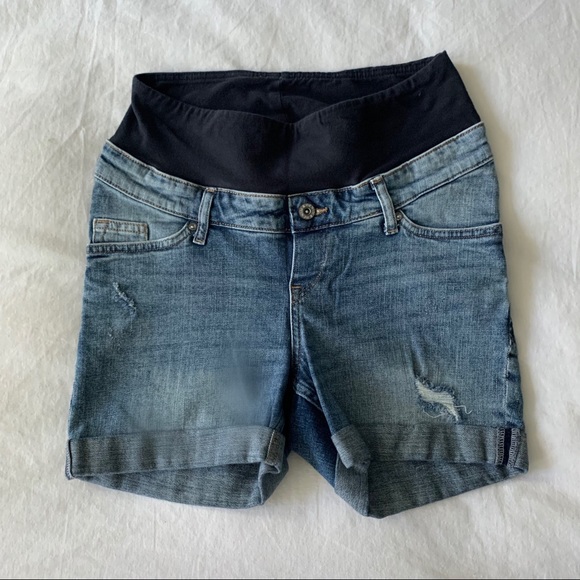 🤰EUC Maternity Jean Shorts, H&M Distressed Denim Mama Short, Size 6 - Picture 2 of 6